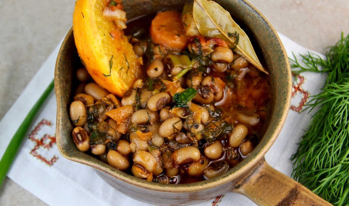 Black Eyed Beans With Herbs