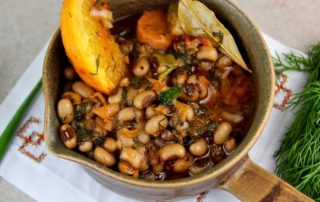 Black Eyed Beans With Herbs