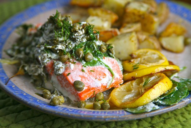 Salmon with Yogurt, Spinach, Lemon and Capers