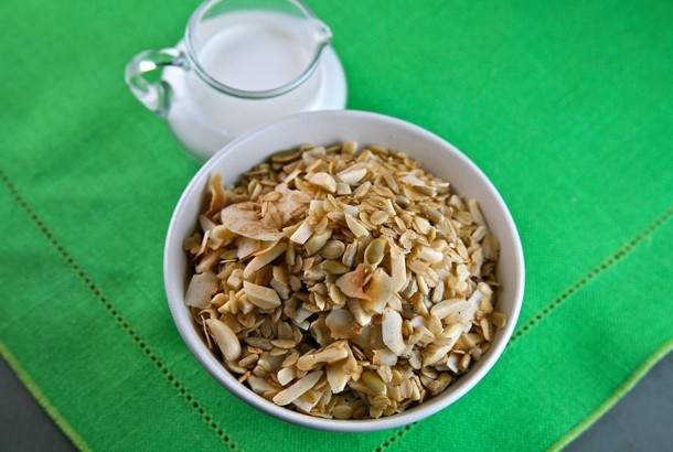 Nutty Granola (Sugar Free)