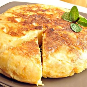 Mediterranean Diet Recipes: Tortilla Española (Potato and Egg Omelet from Spain)