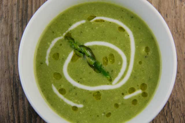 Asparagus and Green Peas Soup (Island of Crete)