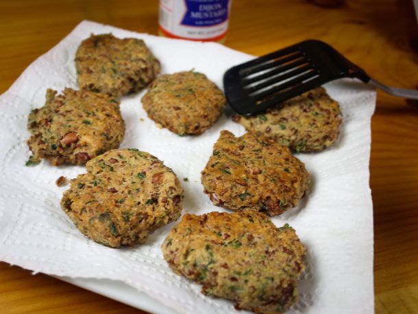 Mediterranean Diet Recipe: Bean Burger with Garlic and Sage