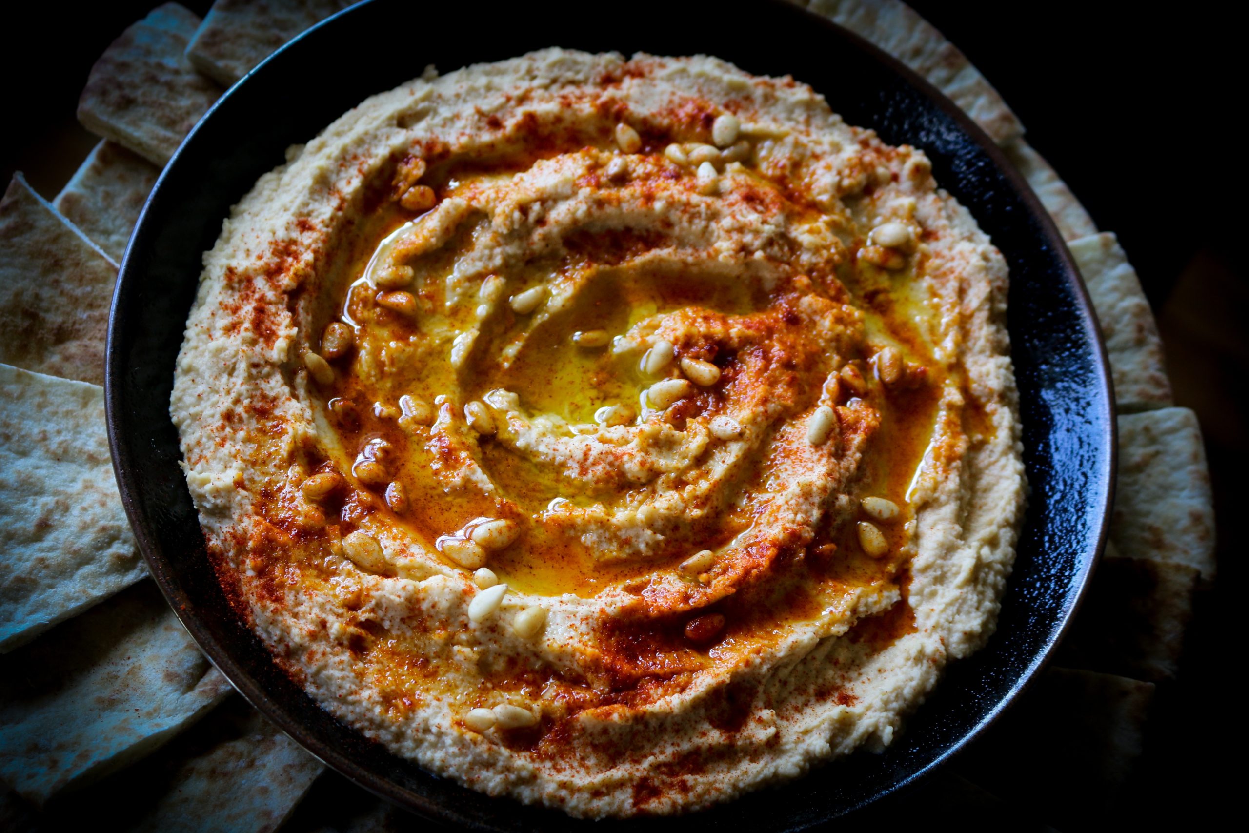 Mediterranean Diet Recipes: Lebanese Hummus
