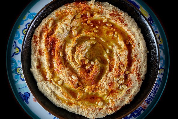 Mediterranean Diet Recipes: Lebanese Hummus