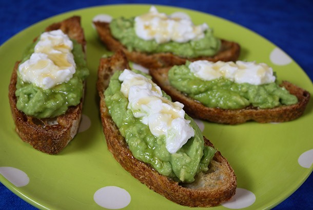 Avocado Toast recipe with Greek Yogurt and Honey