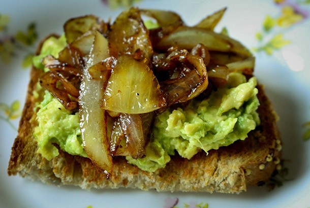 avocado toast with caramelized balsamic onions
