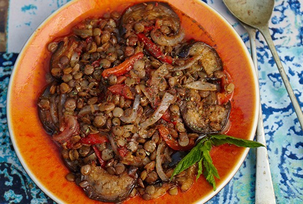 Eggplant Lentils Peppers in Olive Oil (Turkish Eggplant Recipes)