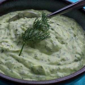 Mediterranean Salad Dressing: Avocado Dill Yogurt Dressing