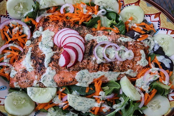 Grilled Salmon Salad with Yogurt Dill Dressing