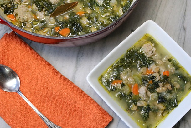 Tuscan White Bean Soup with Sausage and Kale