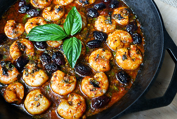 Skillet Garlic Shrimp with Basil and Olives