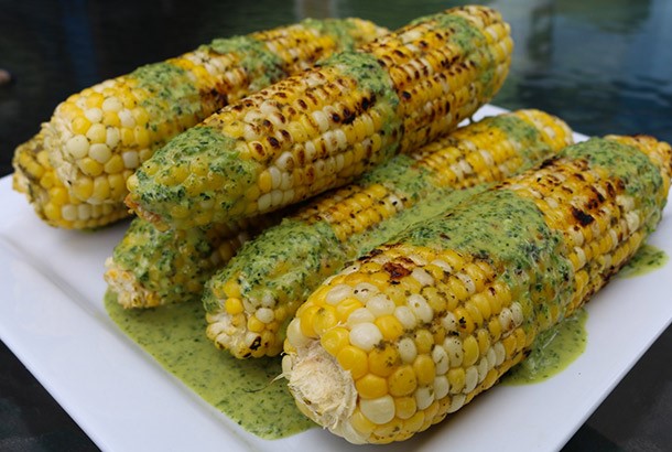 grilled corn recipe with green tahini sauce