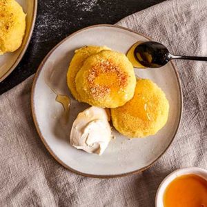 Harcha (Moroccan Bread in the Skillet)