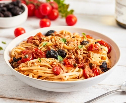 Puttanesca with tuna discount