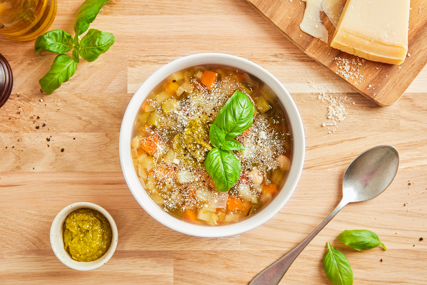 Italian Minestrone Soup with Pesto