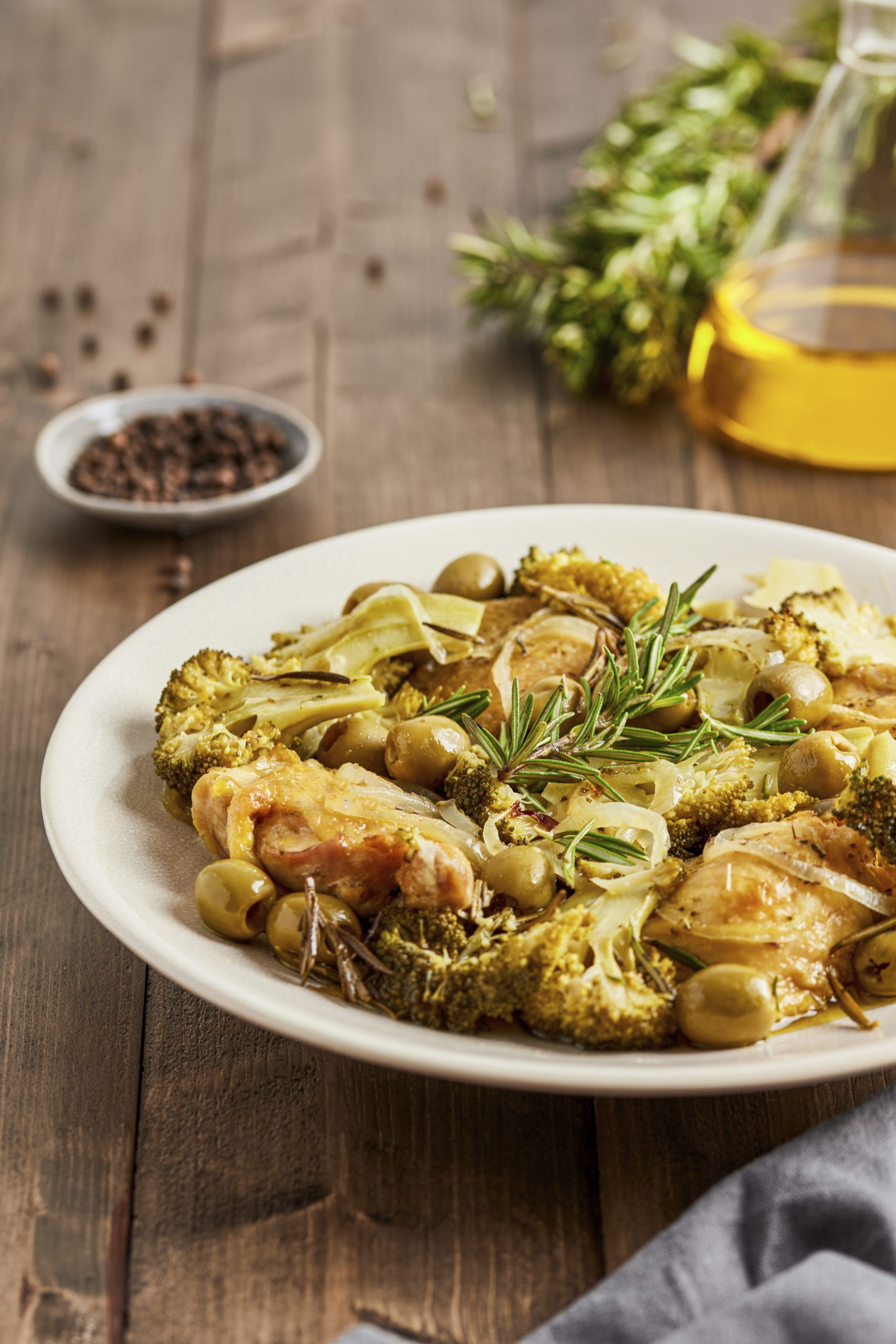 Dutch Oven Mediterranean Chicken Thighs Mediterranean Living