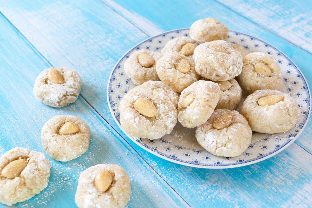 Greek Almond Cookies Article