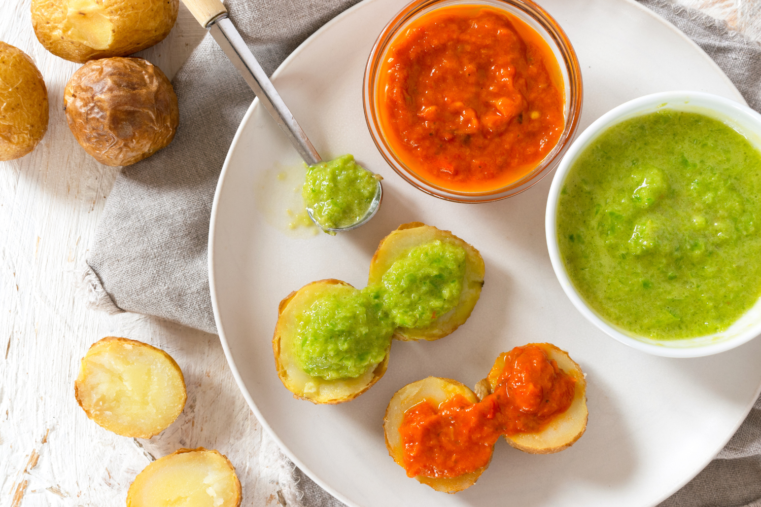 Papas Arrugadas (Canarian Wrinkled Potatoes with Spicy Sauce) (Papas Arrugás y el Mojo Picón)