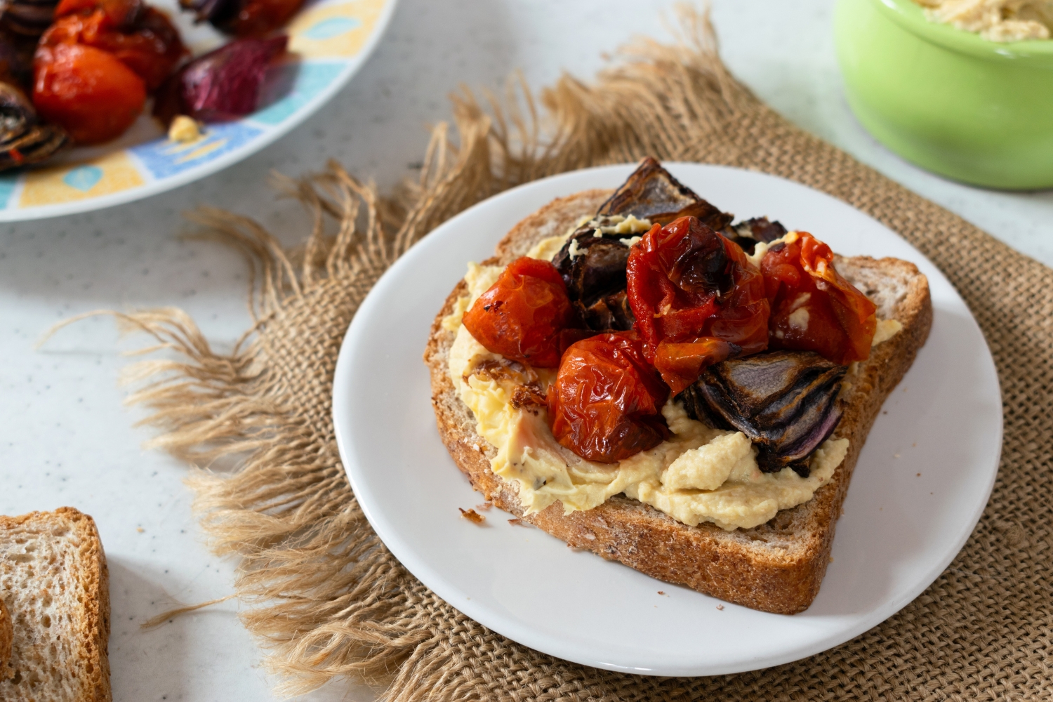 Hummus Toast